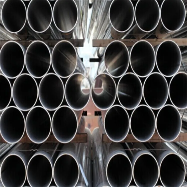 A36 Feadán Cruach Carbóin Éadrom Dubh